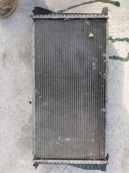 Радіатор охолодження E39