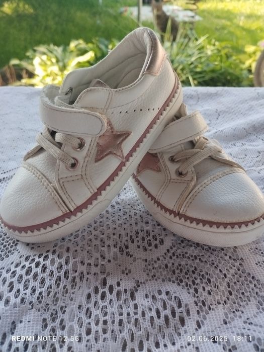 Кеди ,устілка-17см ,для дівчинки