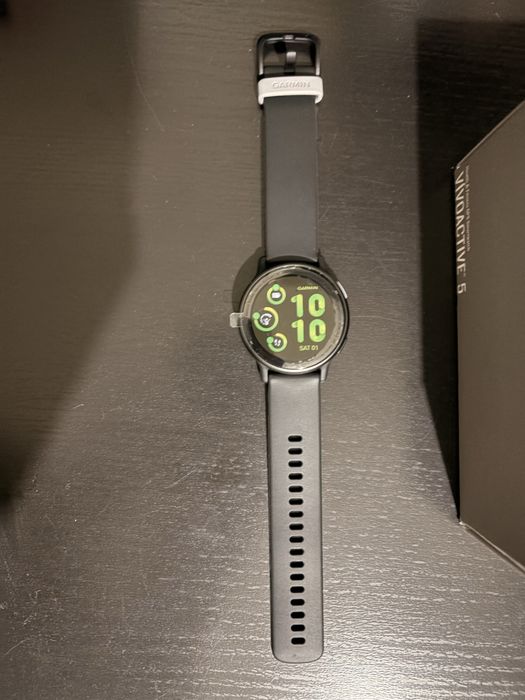 Garmin vivoactive 5