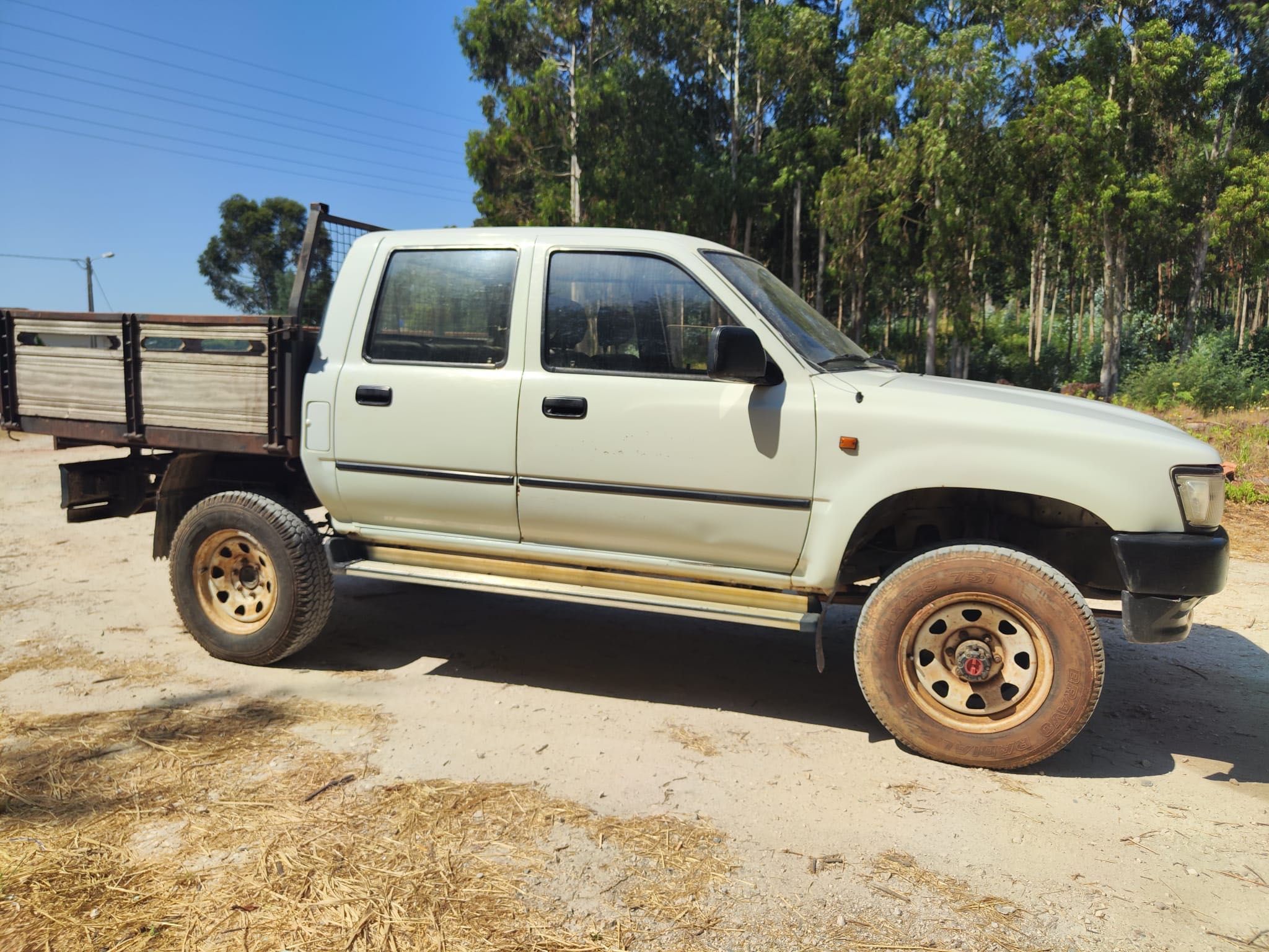 Toyota Hilux 4X4