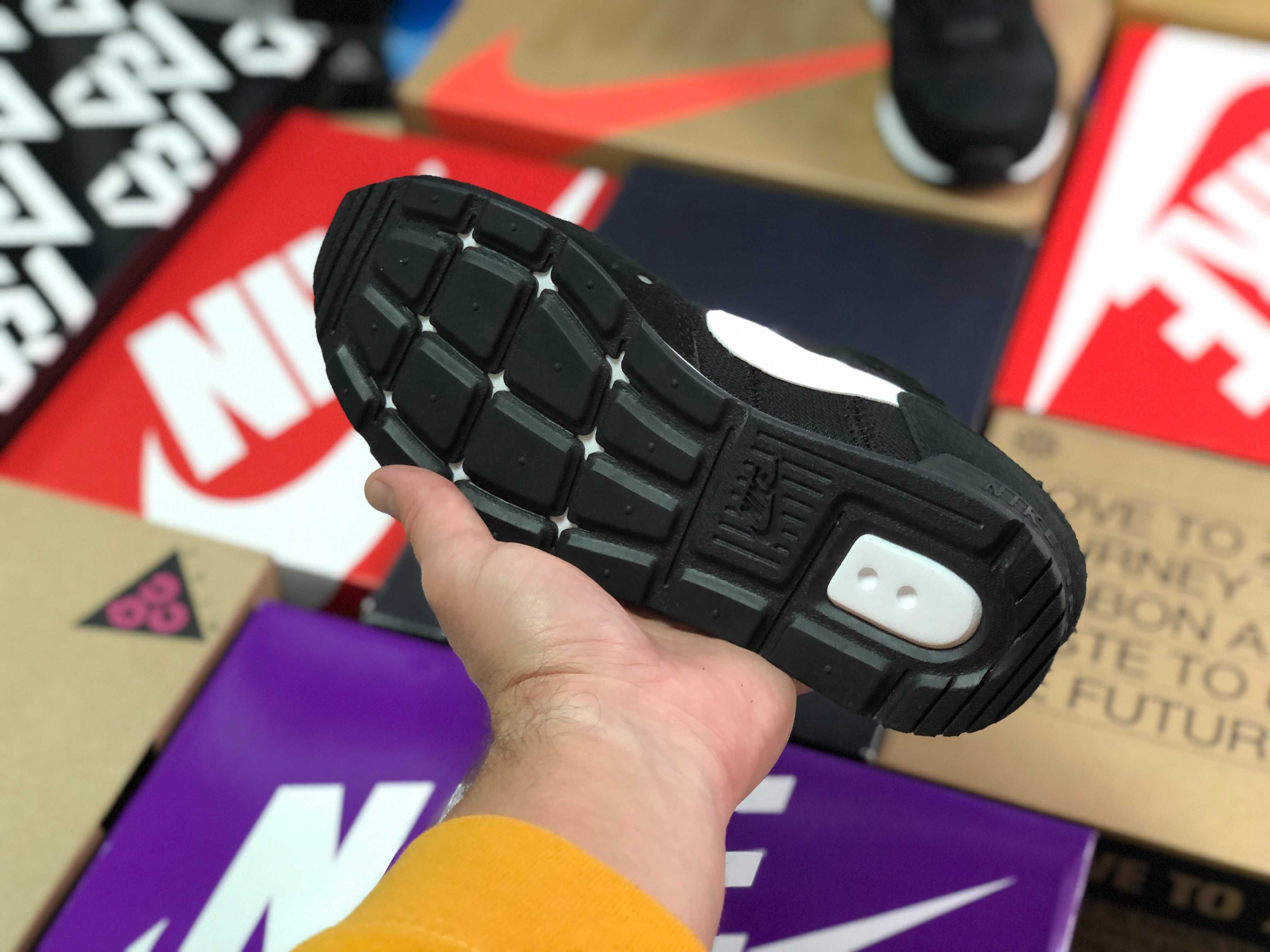 Кросівки унісекс Nike Venture Runner великі розміри CK2948-001