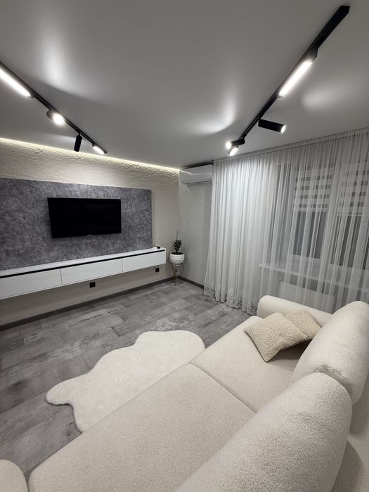 Здається 2 кімнатна квартира в новобудові