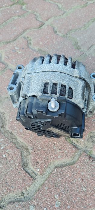 Alternator Mercedes Sprinter W907 W906 OM651 vito viano w212 w639