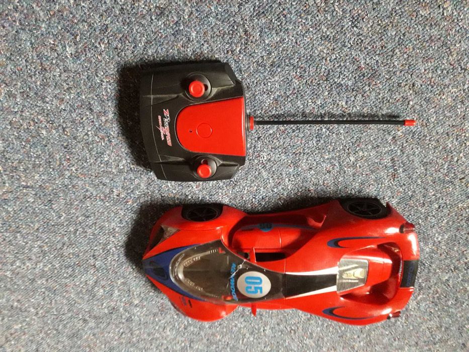 Samochod zdalnie sterowany