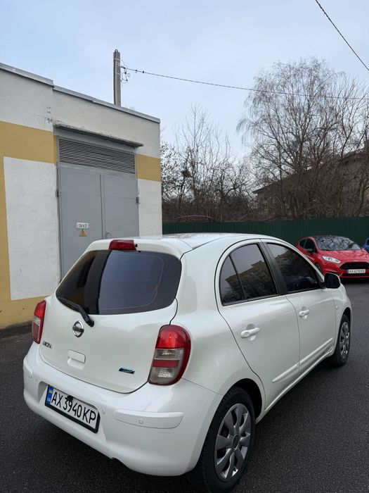 Продам Nissan Micra в хорошем состоянии.