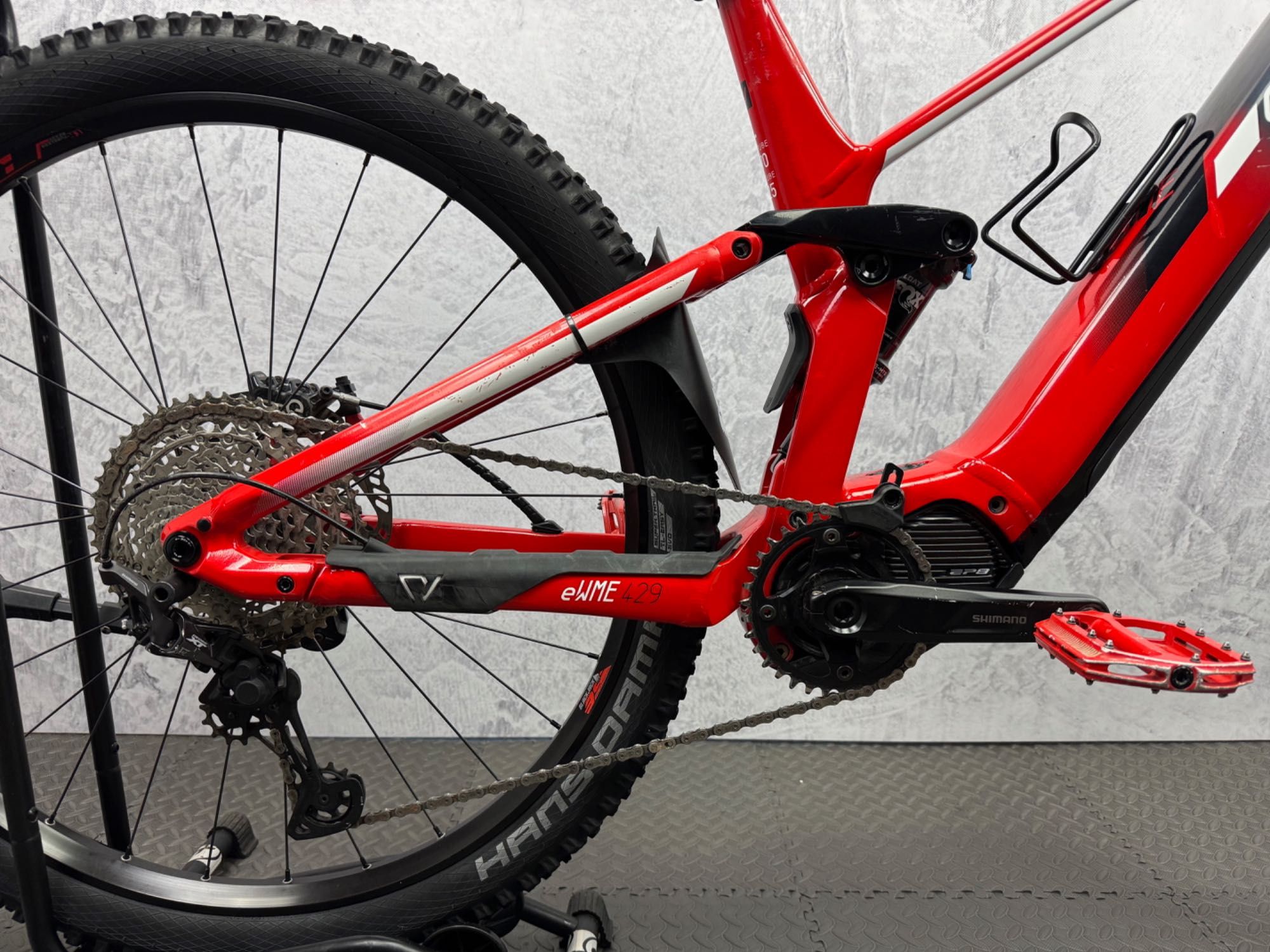 Rower Elektryczny MTB 29 Full Conway EWME 429 EP8 630Wh Lyrik 160, FOX
