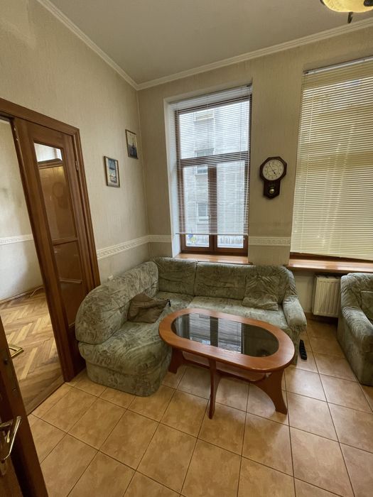 Продаж дивану та крісла, самовивіз.