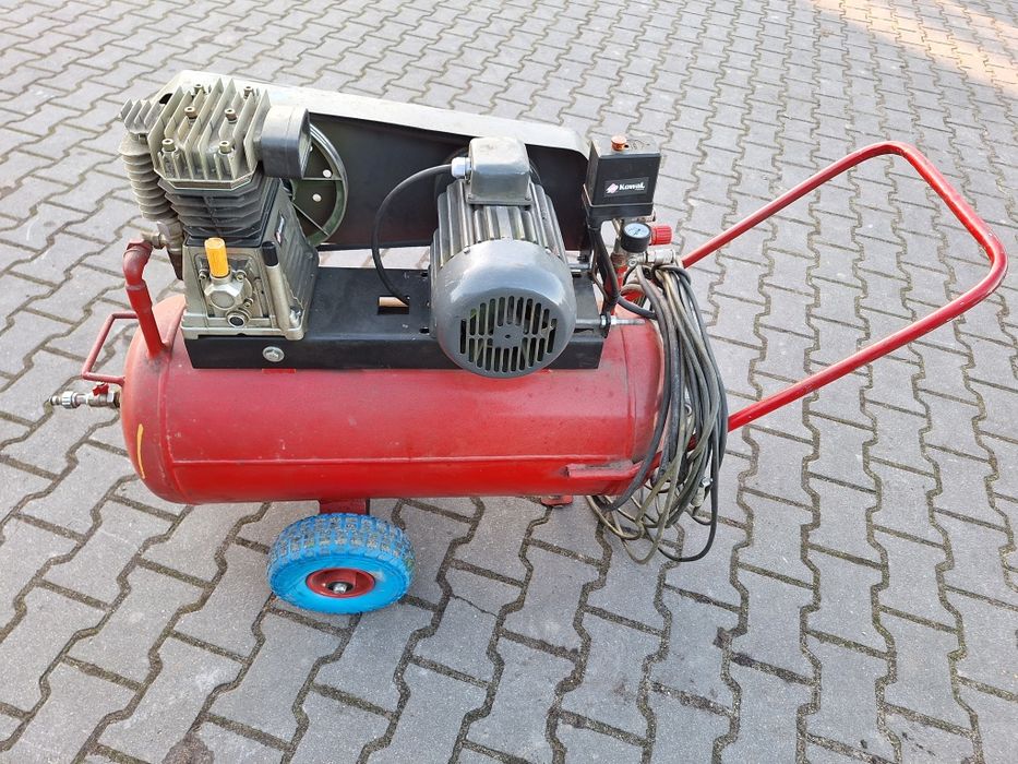 Sprężarka,  kompresor dwutłokowa  kowal  100 l