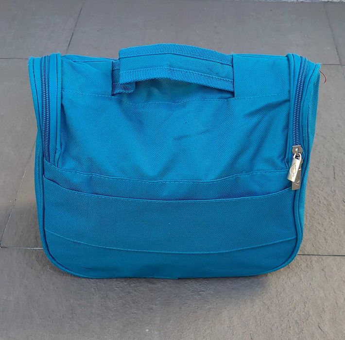 Saco bolsa transporte cosmética shampoos marca DOVE