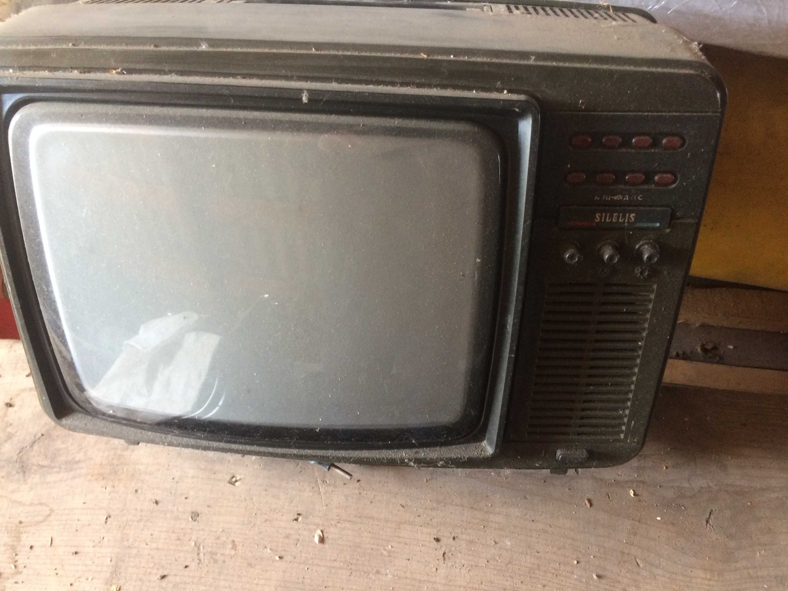 Переносний телевізор СРСР