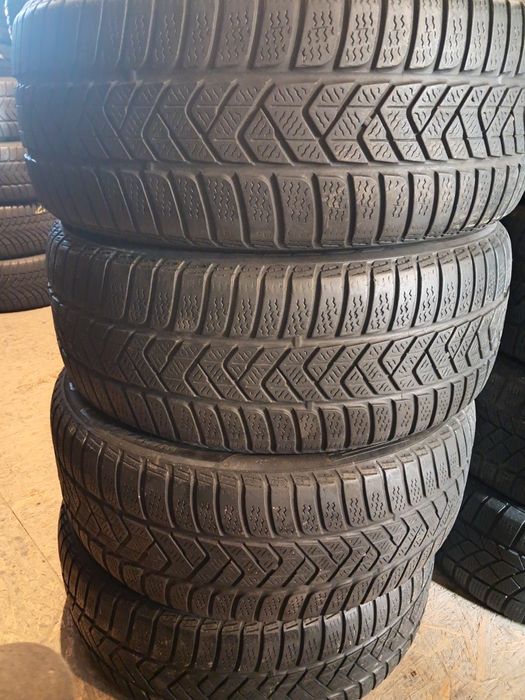 Opony zimowe wielosezonowe 225 45 R17 i  205 50 r17 i 225 55 r17