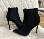 Botins Pretos de Salto Alto (37)