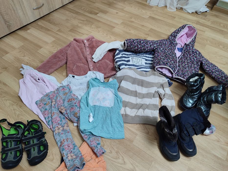 Віддам одяг на 3-4 роки, 98-104