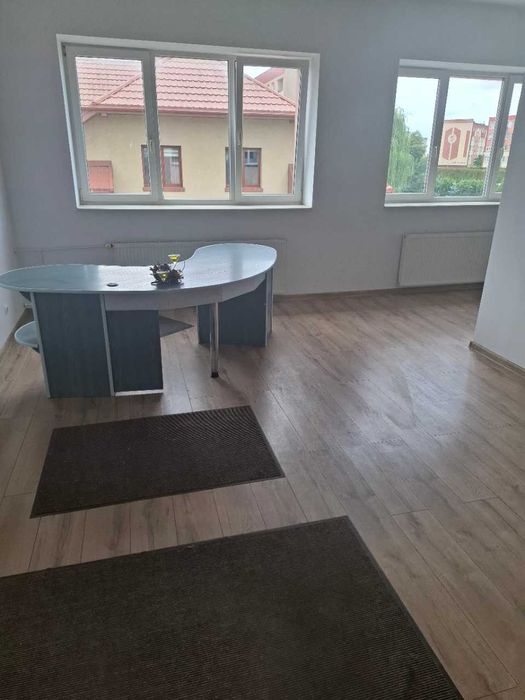 Wynajmę lokal handlowo- usługowy