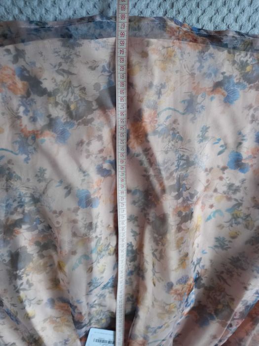 Святковий жіночий  костюм