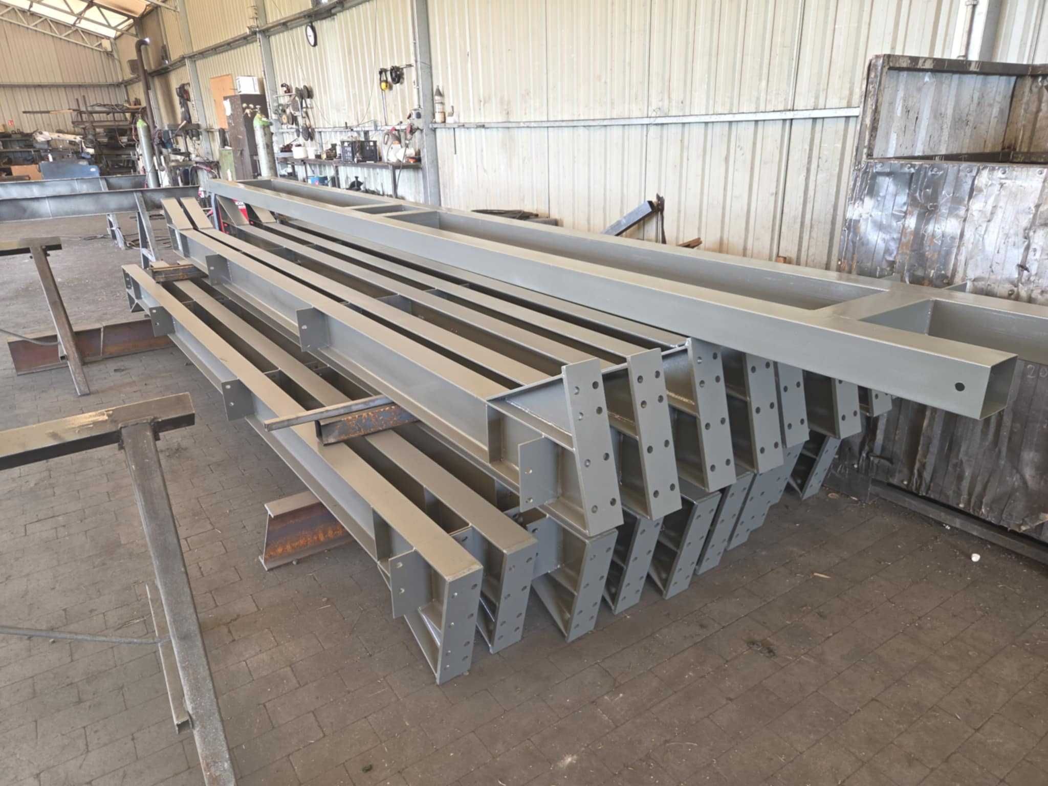 Konstrukcja hali 10x20x5m - kompletna