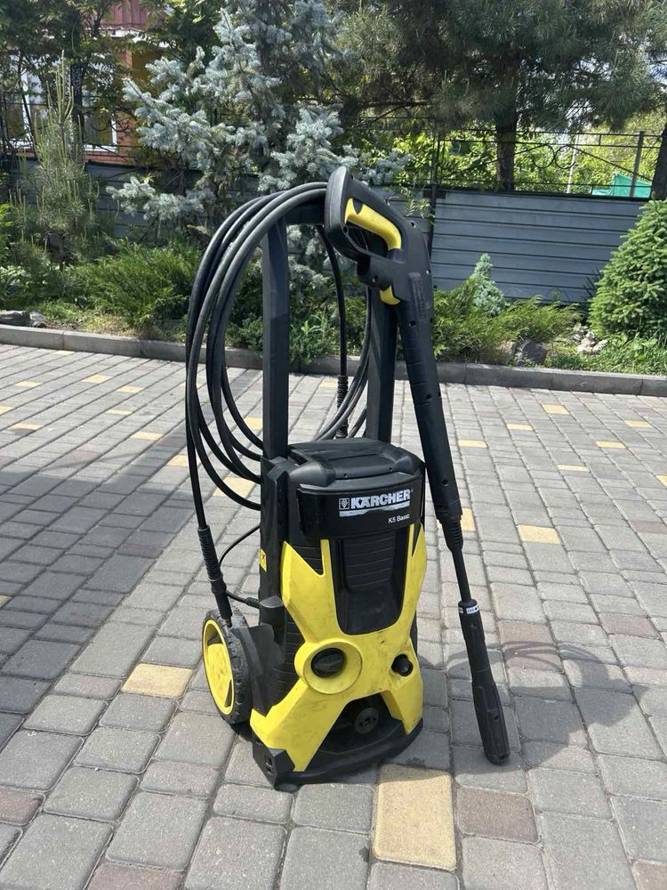 Продам Karcher K5 Basic