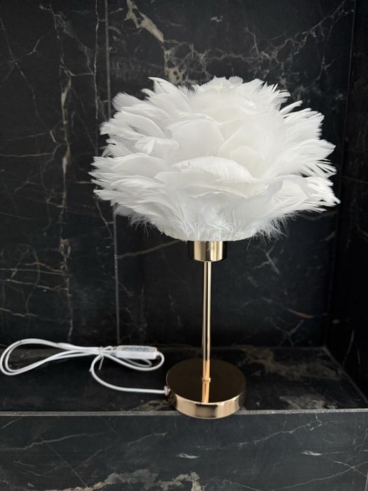 Lampka złota lampa stołowa na biurko glamour pióra
