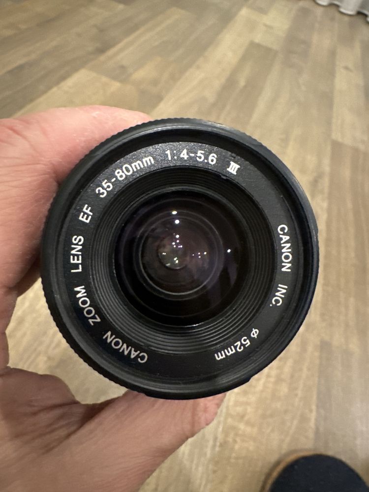 Canon 100D com duas lentes e kit viagem