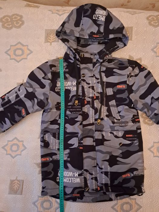 Дитяча куртка демісезон для хлопця,ріст 146см