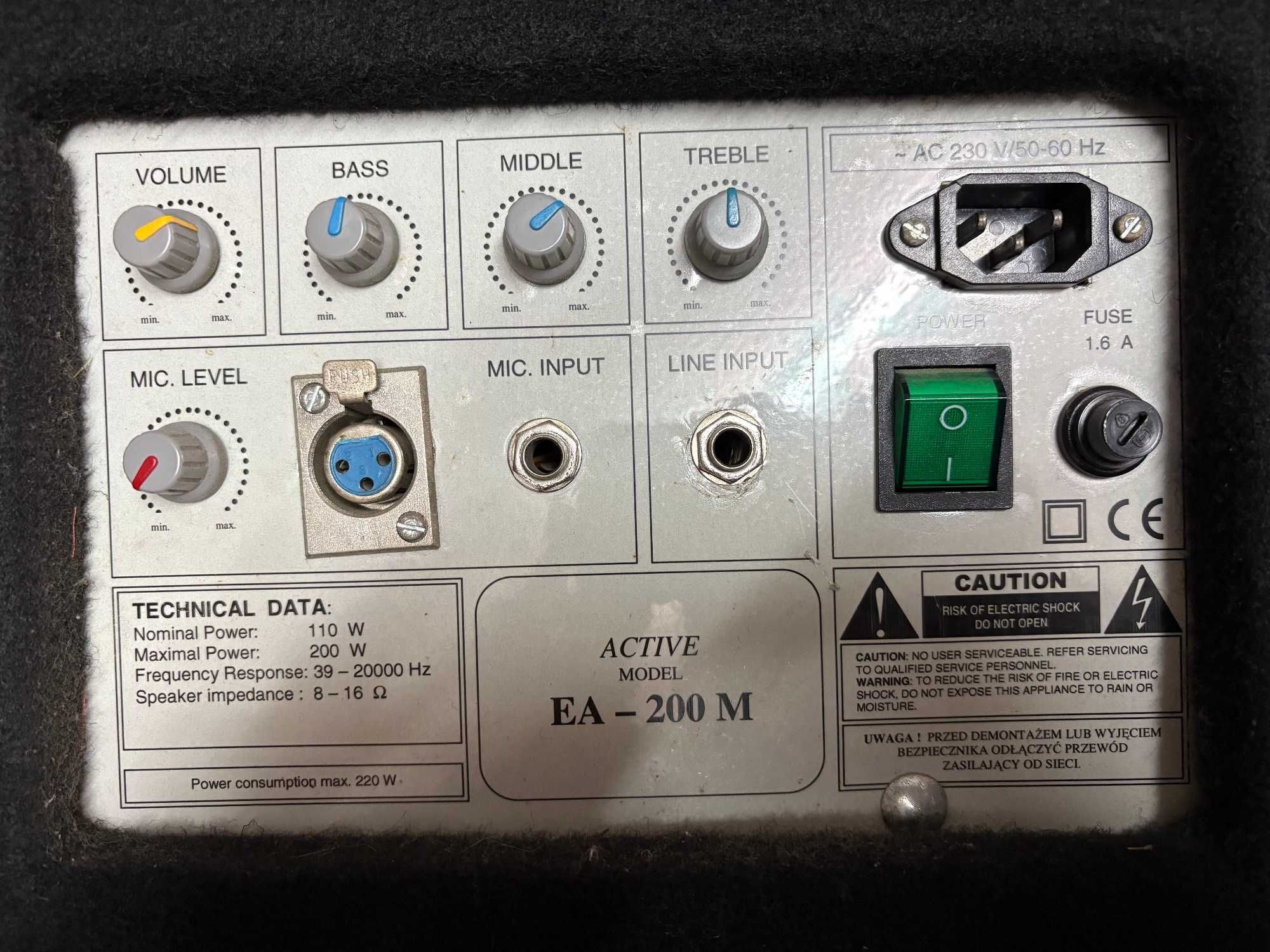 Zestaw odsłuchów - aktywny i pasywny AudioMega EA - 200M