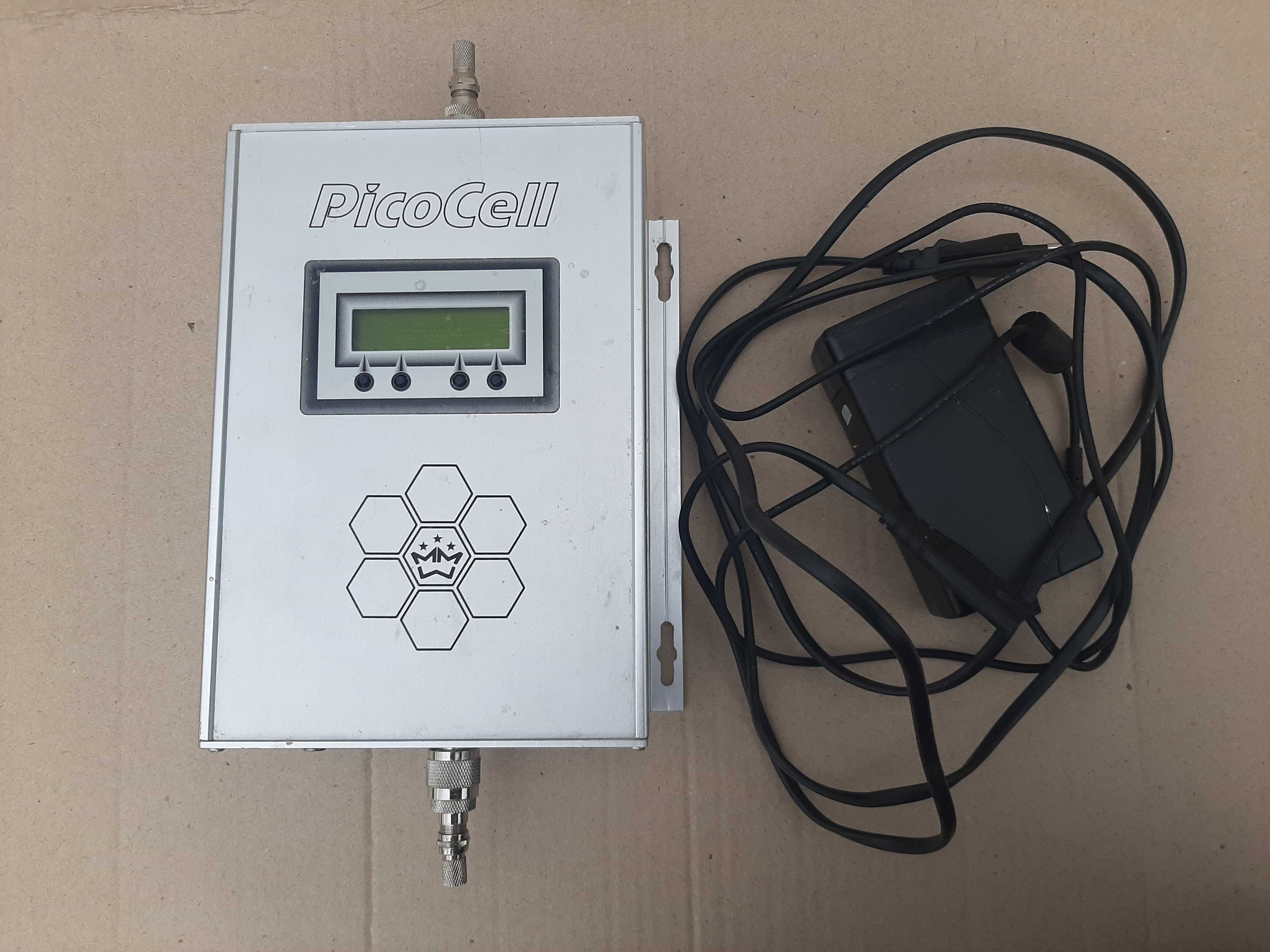 Репитер (усилитель мобильной сети) Picocell SXA 900 стандарта GSM-900.