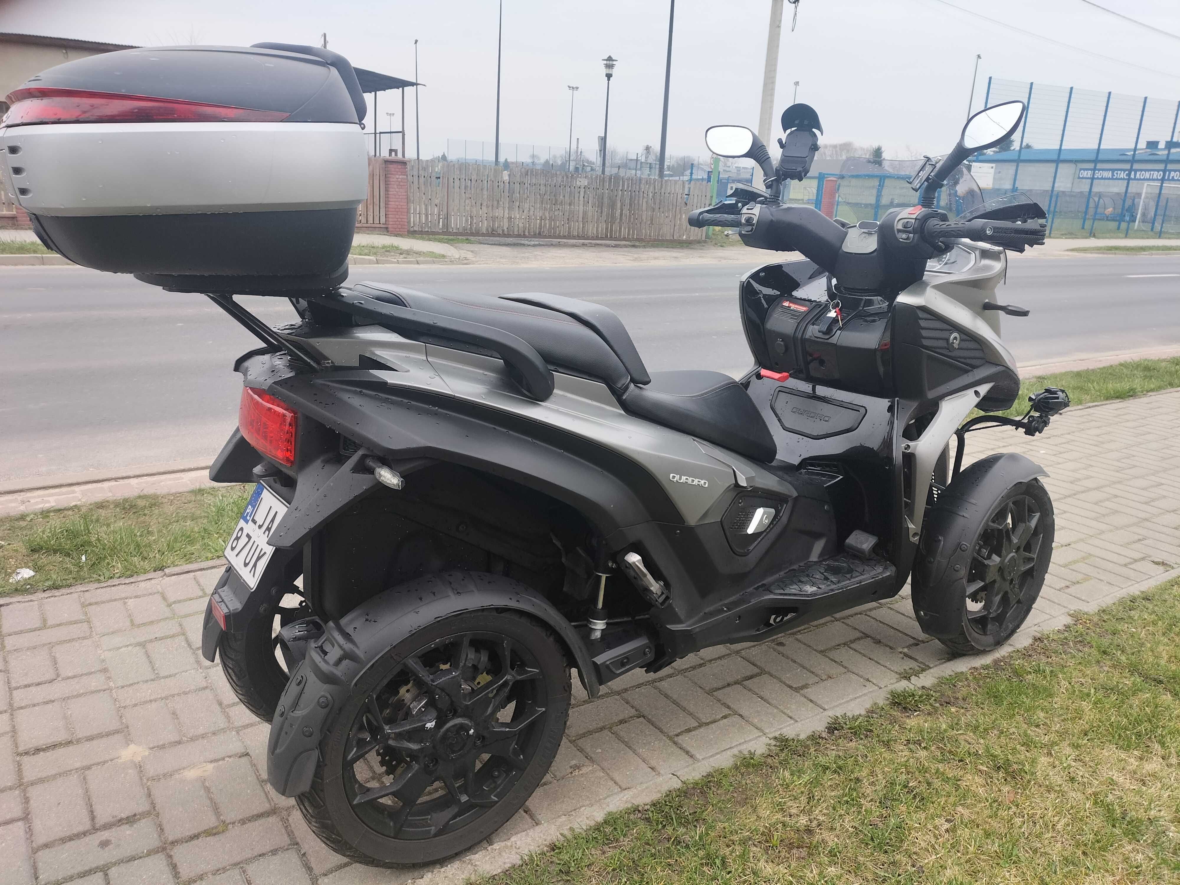 Quadro qv4 350 z 2016r. Sliczny.
