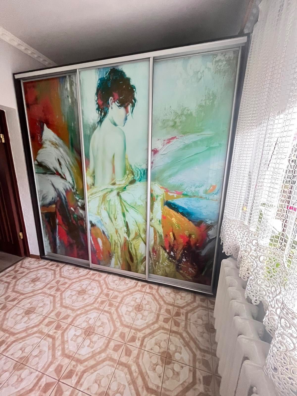 Продам Шафу Купе 3 дверну