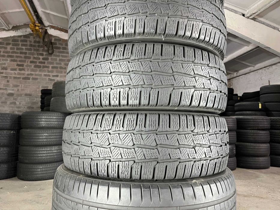 GS774 Зимові шини 215/60r17c Michelin Agilis Alpin комплект резина р17