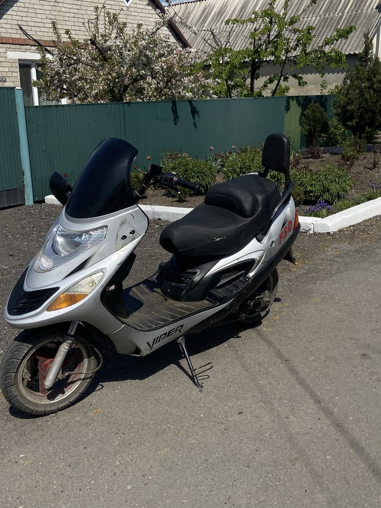 Продам скутер Viper f50