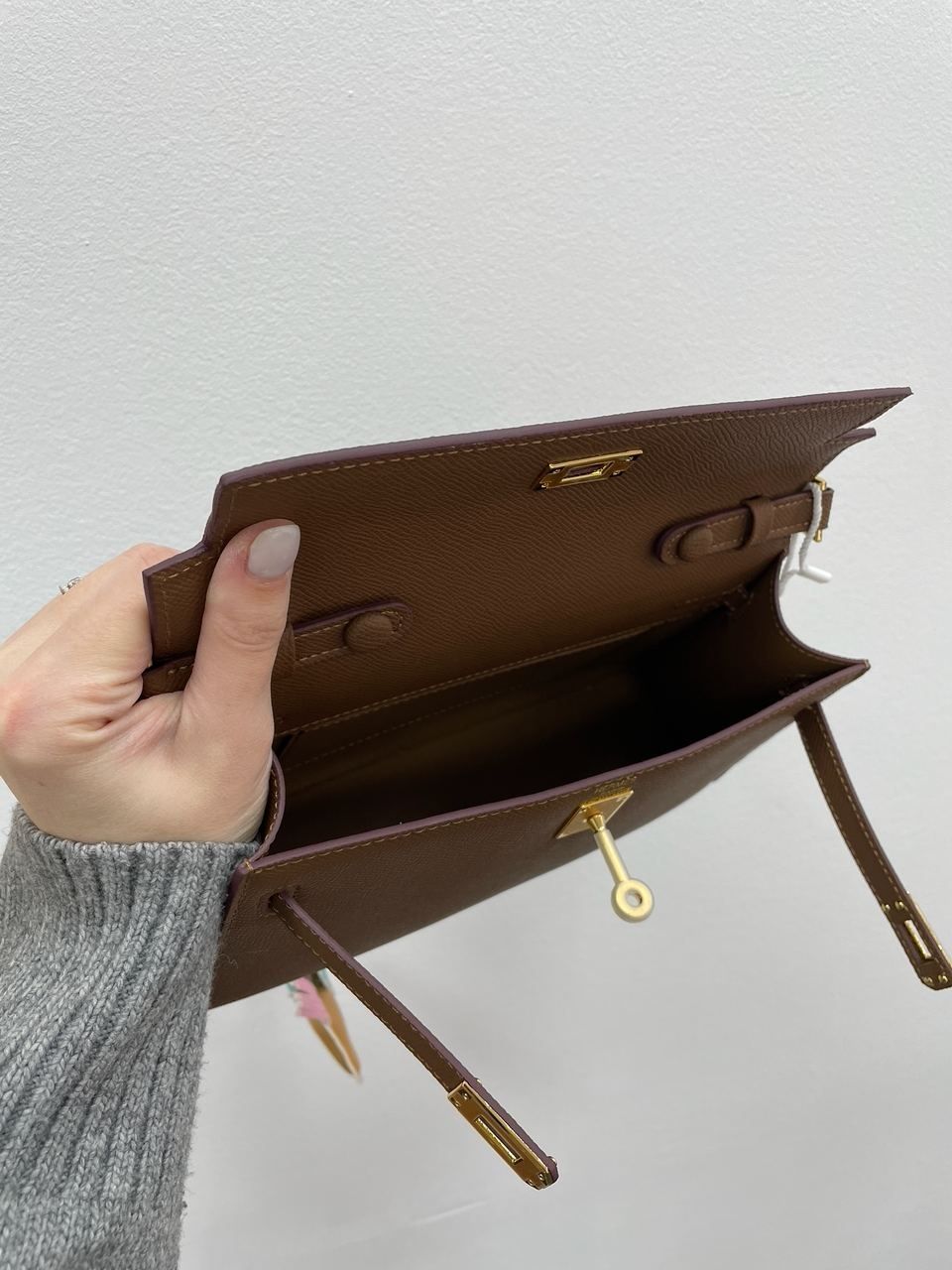 Жіноча сумка Hermes Kelly Pochette Brown/Gold