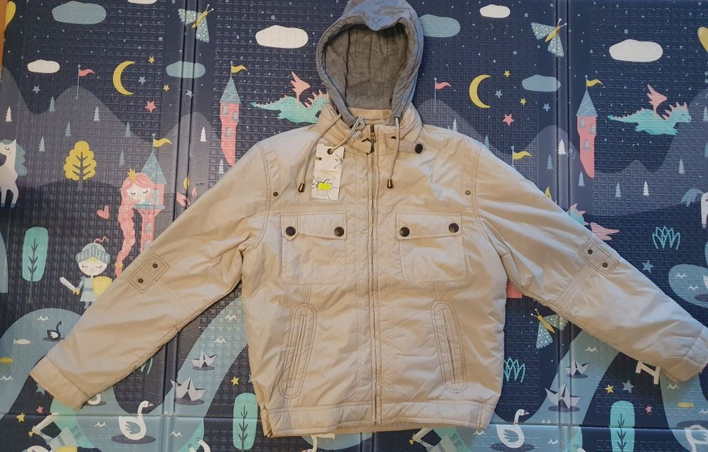 Kurtka beżowa 164 cm nowa z metką