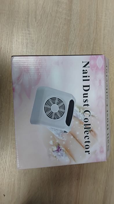 Вытяжка маникюрная