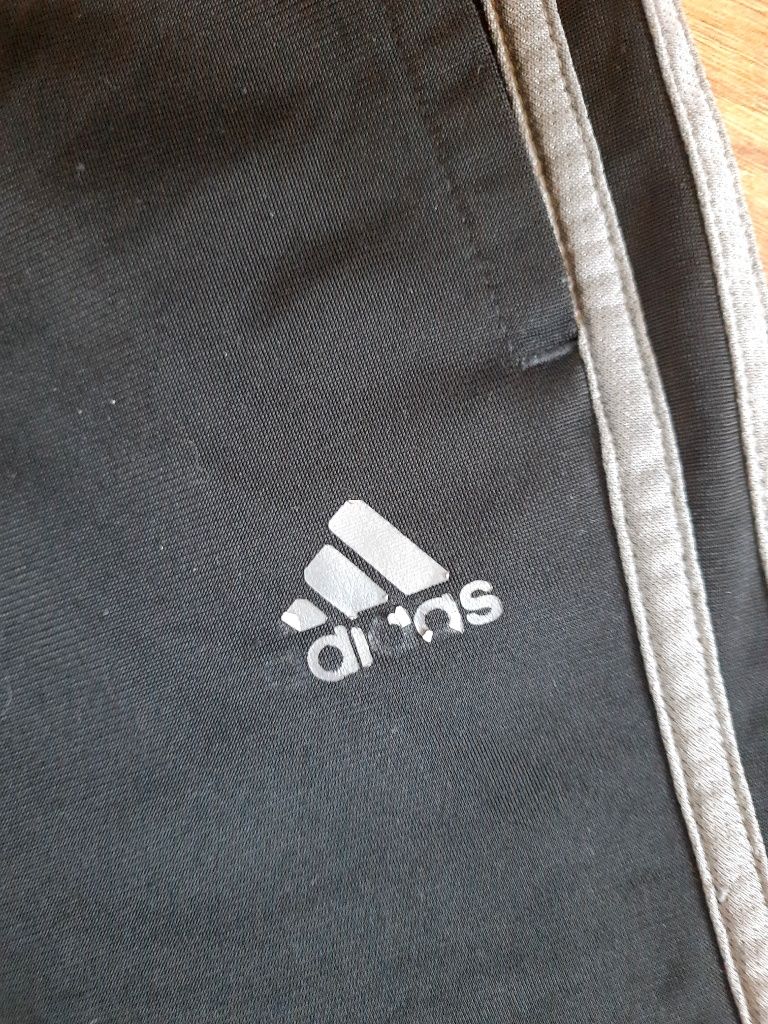 Спортивный костюм  Adidas