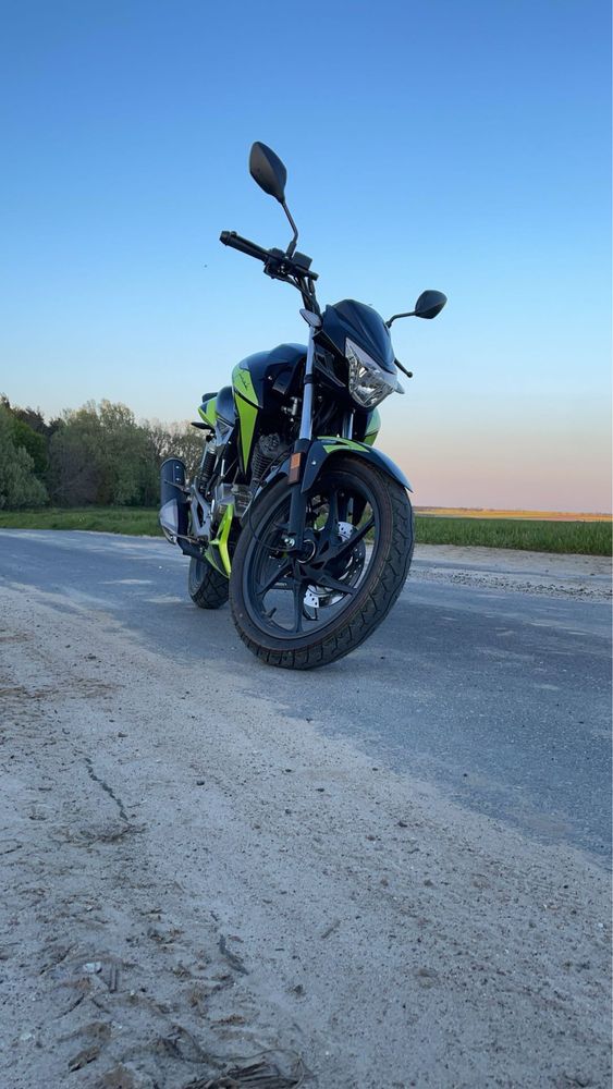Motocykl Junak Racer 125 S