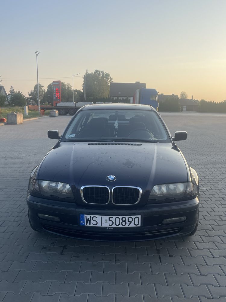 BMW e46 323 2.5 benzyna