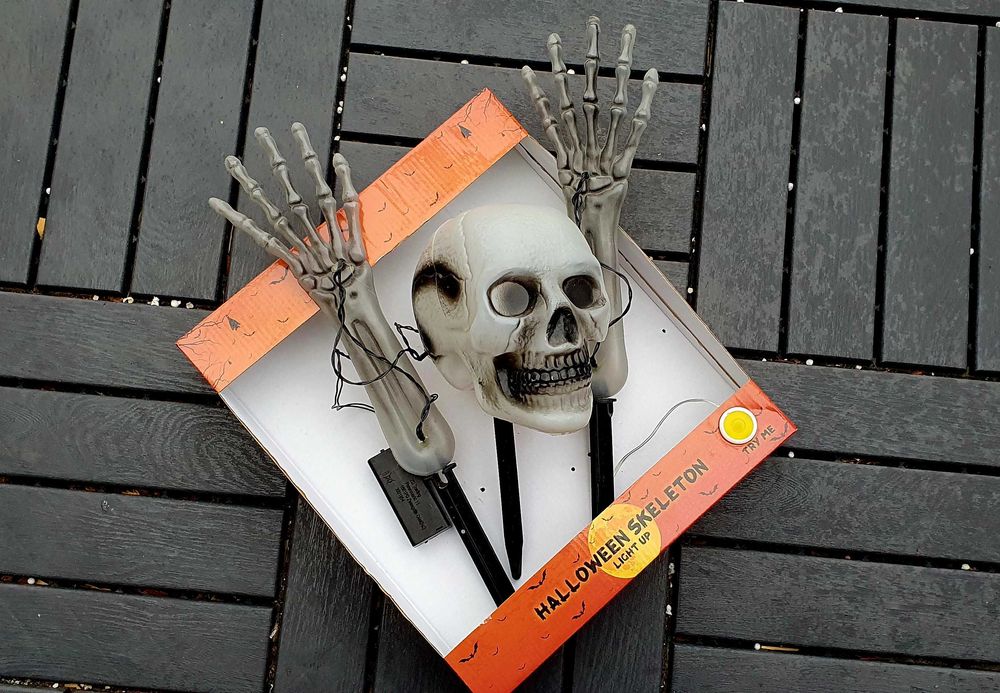 Czaszka i ręce, Szkielet, Kościotrup LED Halloween.