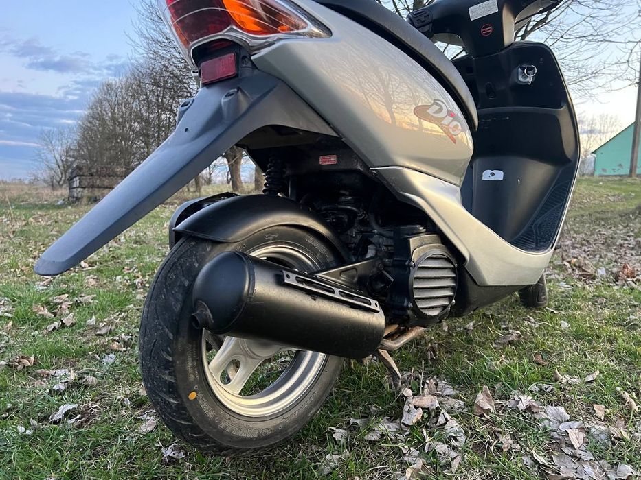 Скутер Honda dio af 56