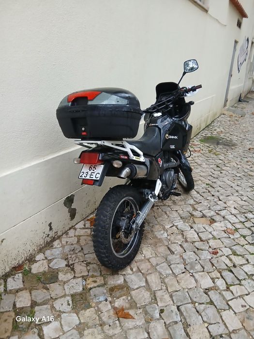 Vendo Mota Suzuki DR
