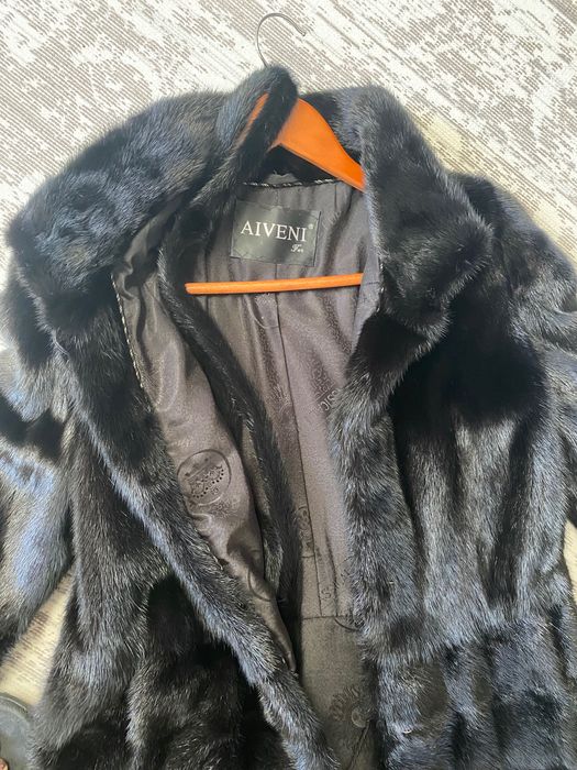 Шубка норкова,чорна,розмір 42,S-(невелика)M