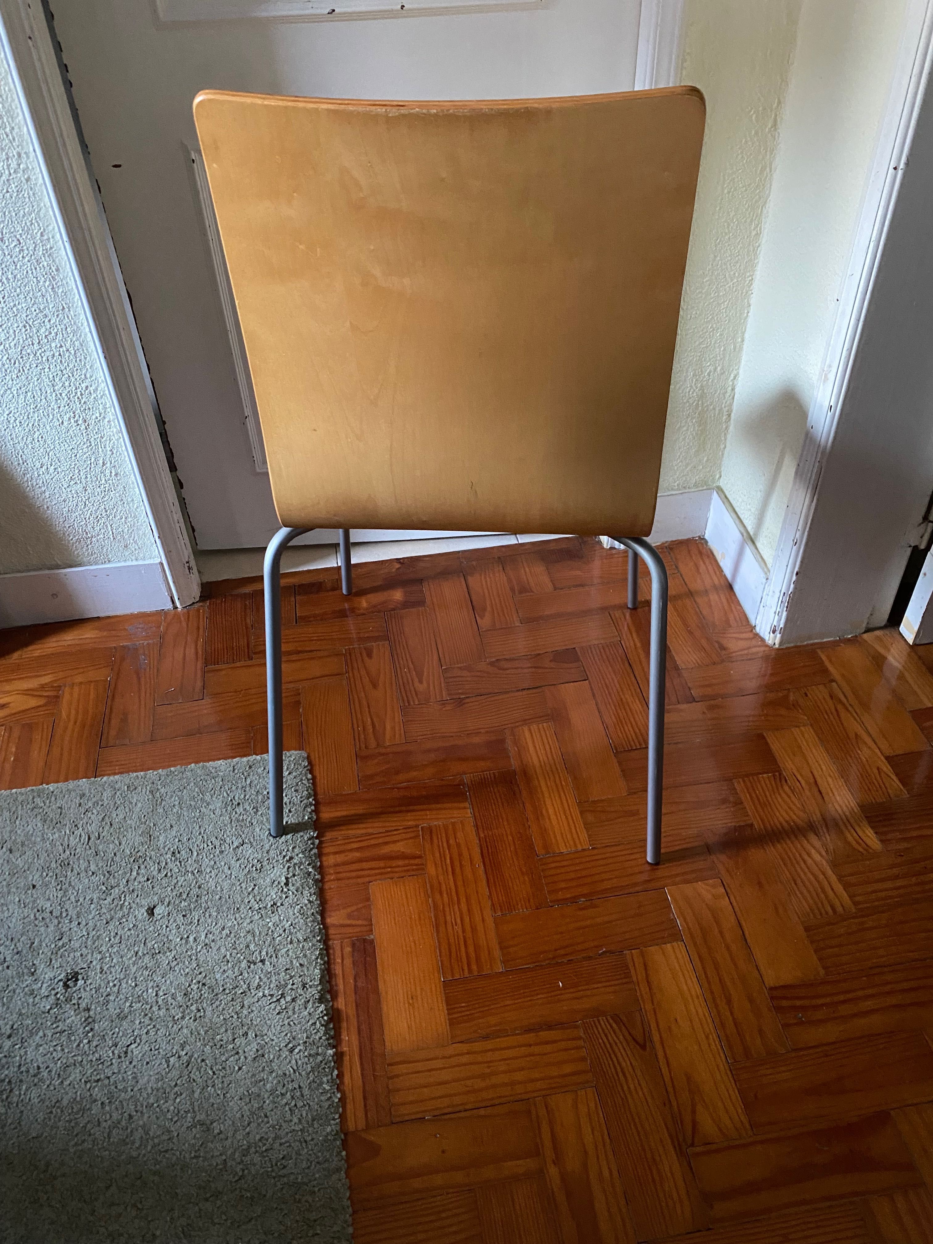 Ikea 2 Cadeiras Sala ou Quarto