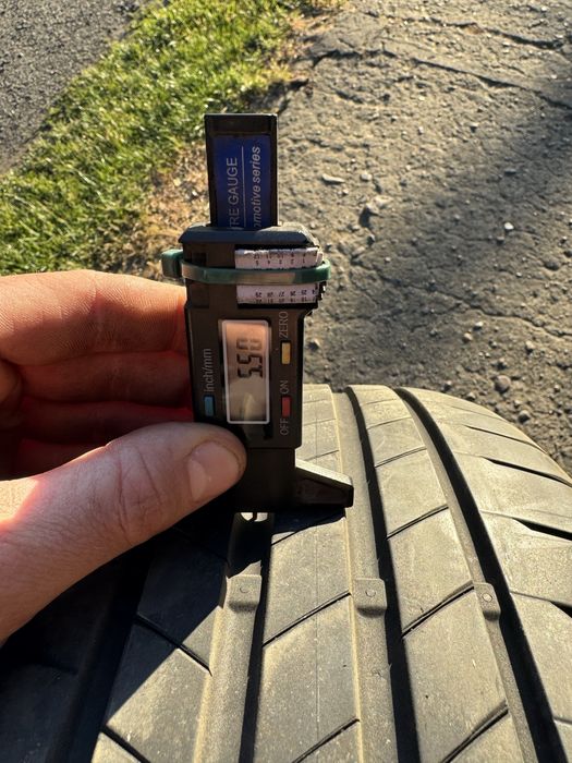 Bridgestone Turanza T005 225/55 R17