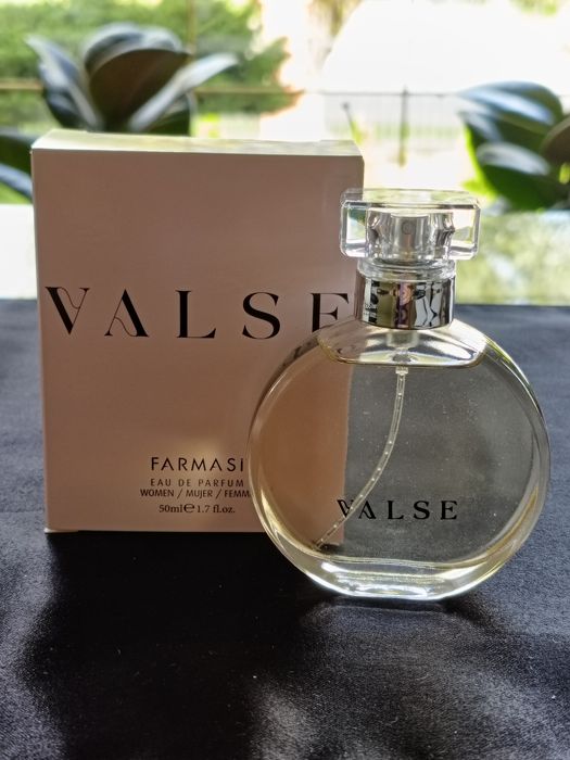 Woda toaletowa Valse od Farmasi