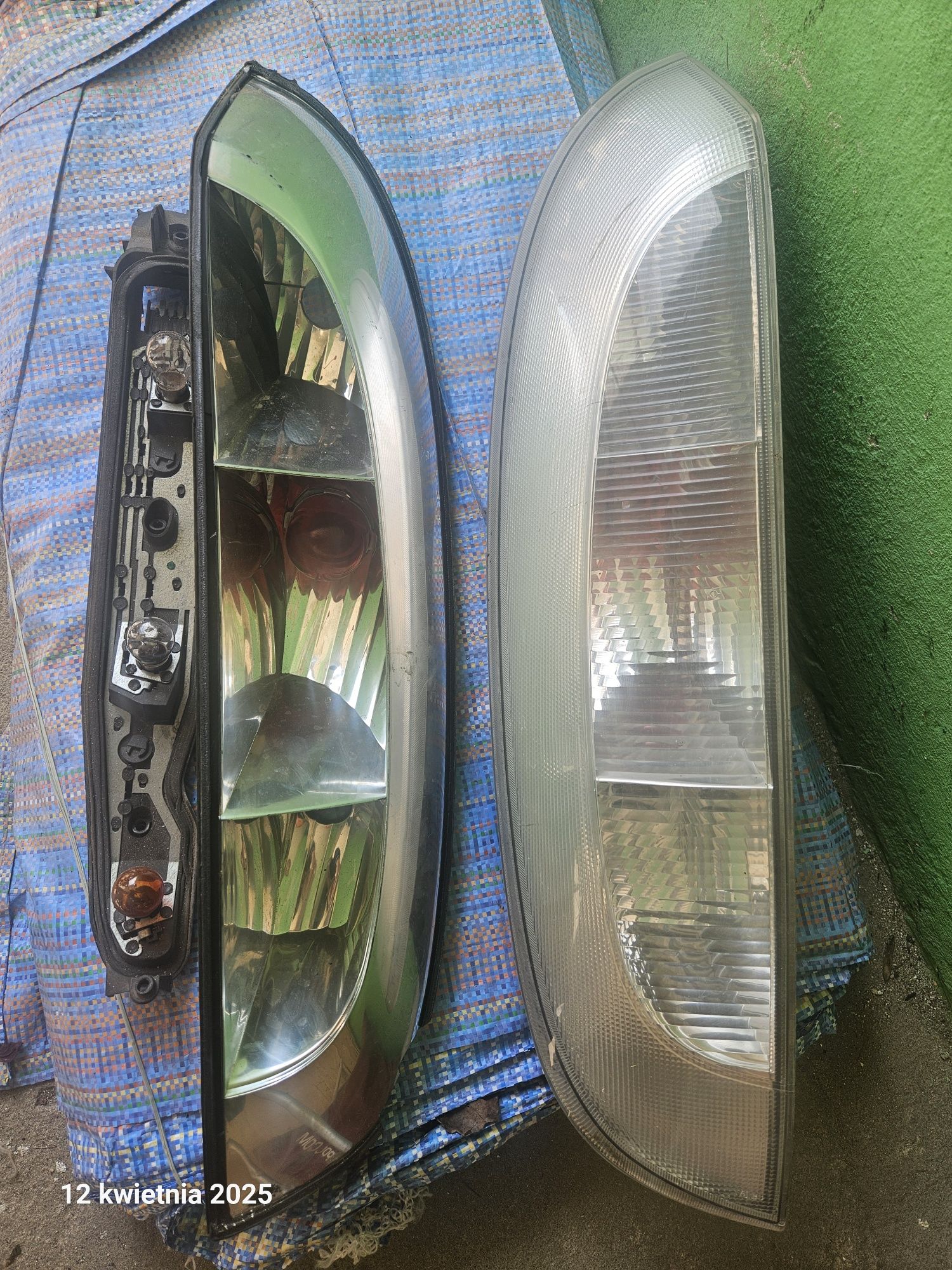 Komplet lamp tylne Opel Corsa