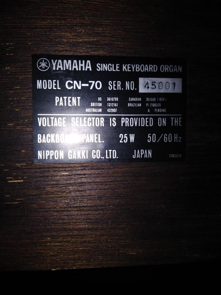 Piano.    Yamaha