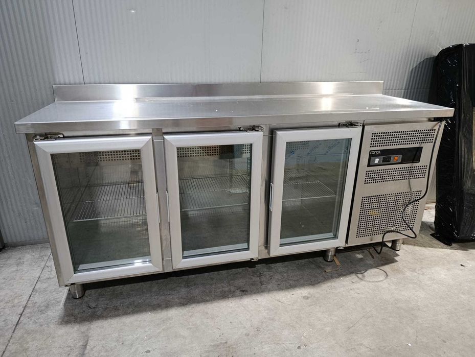 Bancada de frio com portas em vidro para restaurante / pastelaria