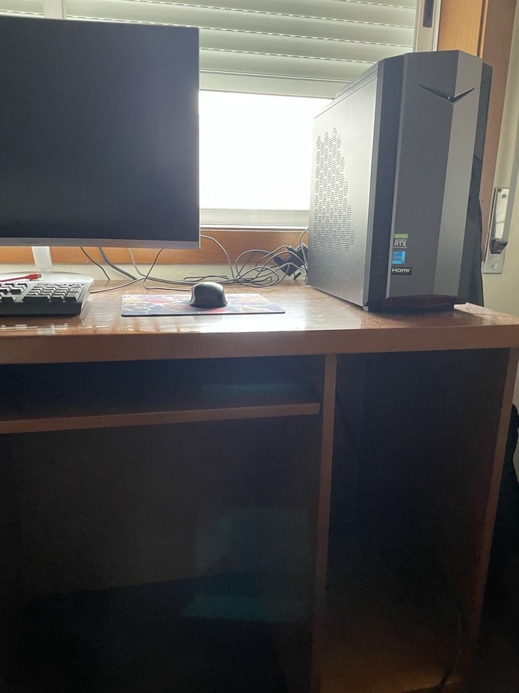 Secretaria maciça