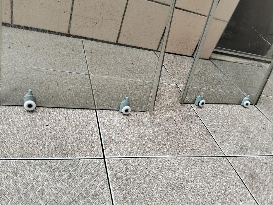Portas de vidro para polibans