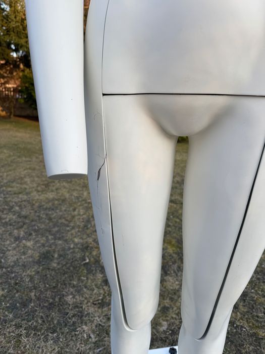 Manekin typu DUCH do profesjonalnych zdjęć odzieży