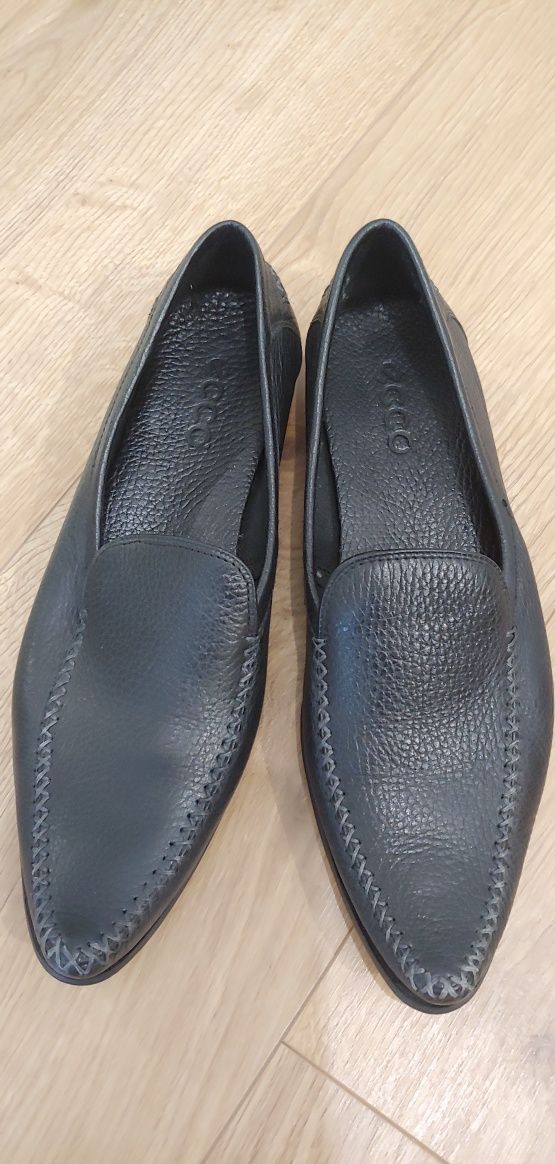 Mokasyny damskie ecco 39, buty czarne